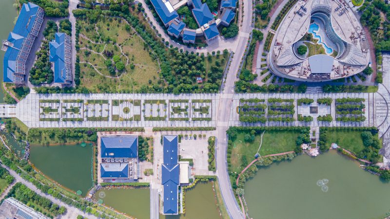 SMT工艺在电子加工中的关键作用与优势解析